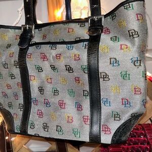 Dooney & Bourke Gray Tote with Multicolor Logo